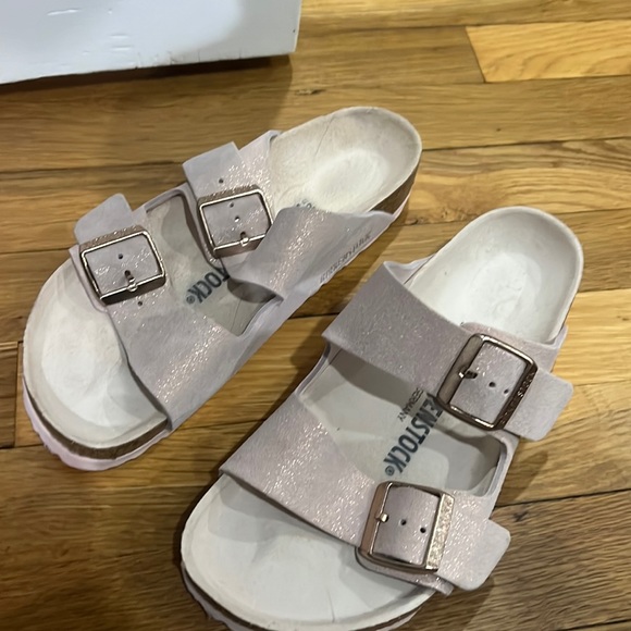 womens pink birkenstocks